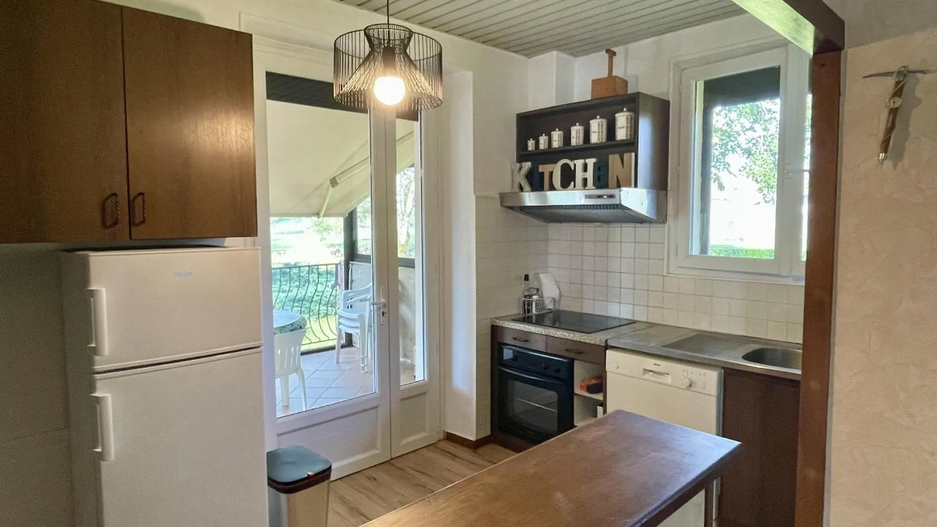 Chez Bon Et Mone Villa Onet-le-Chateau 0*,